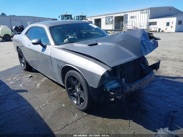 2012 DODGE CHALLENGER SXT