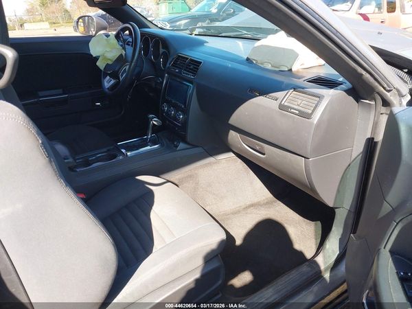 2012 DODGE CHALLENGER SXT