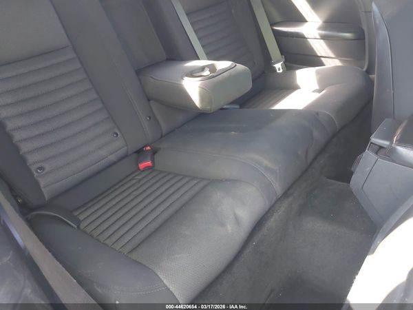 2012 DODGE CHALLENGER SXT