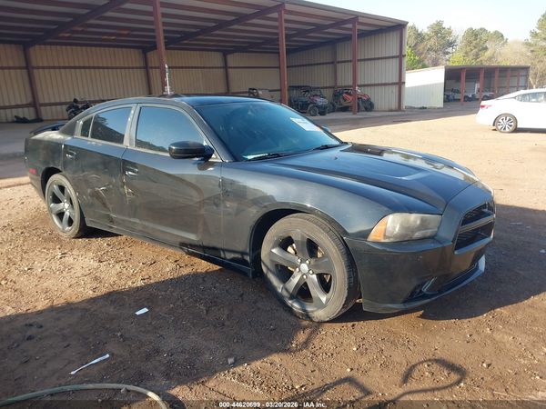 2013 DODGE CHARGER SXT