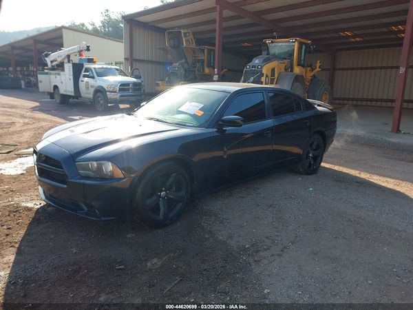 2013 DODGE CHARGER SXT