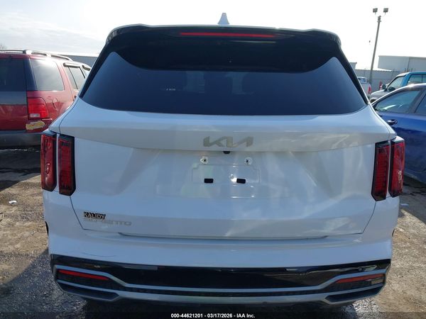 2023 KIA SORENTO S
