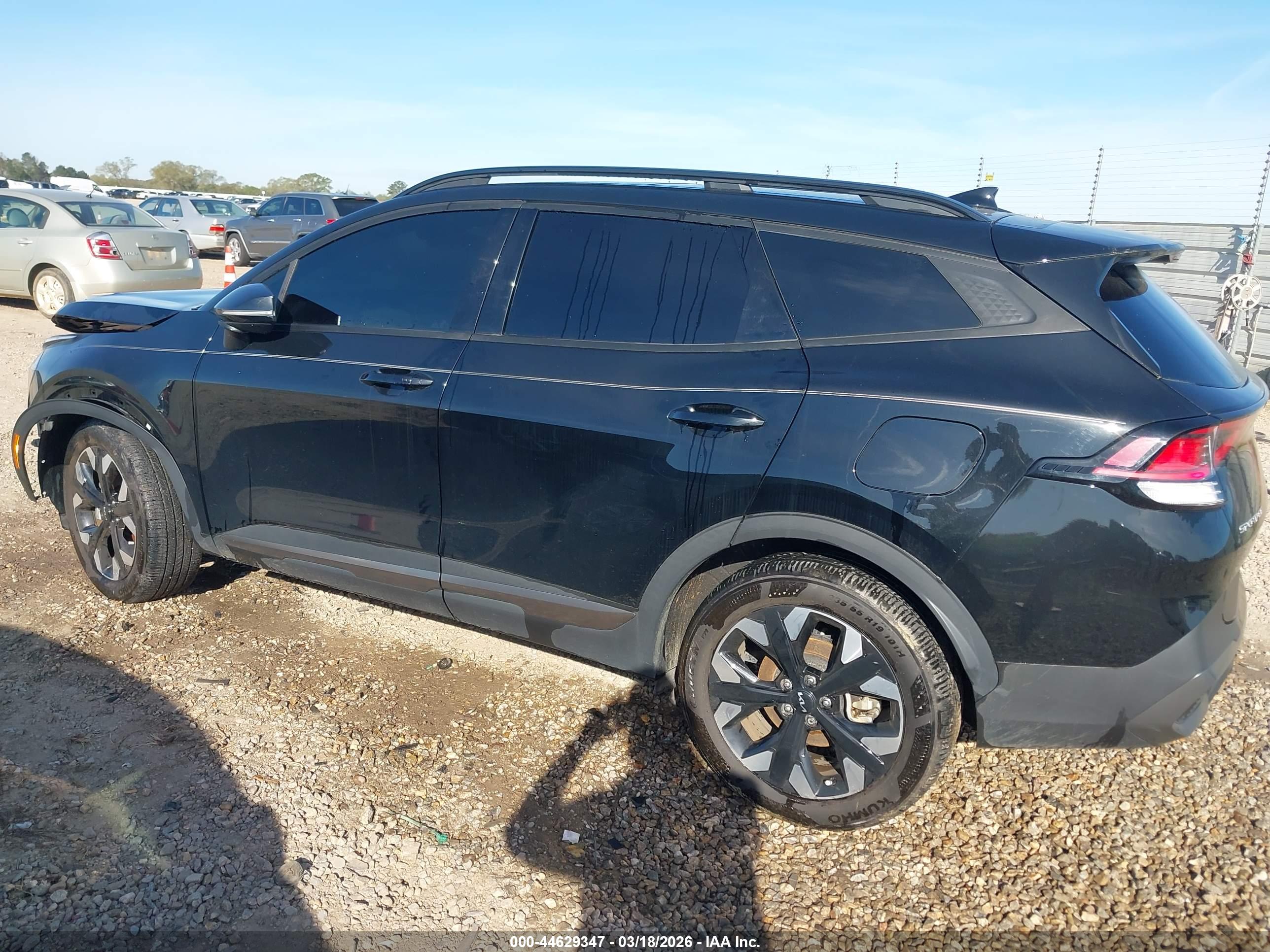 2024 KIA SPORTAGE X-LINE