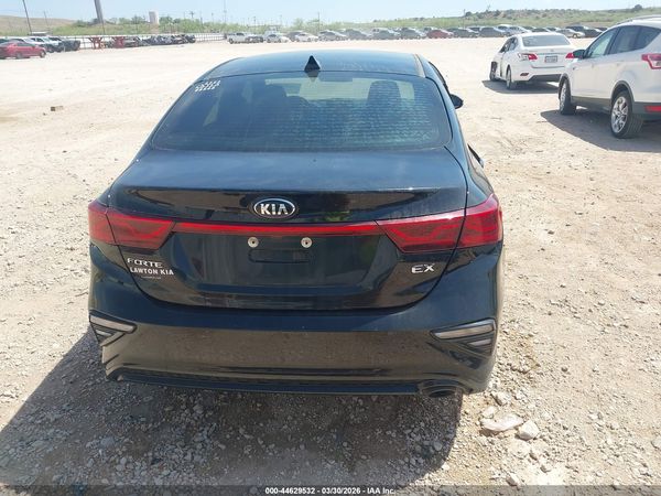 2020 KIA FORTE EX
