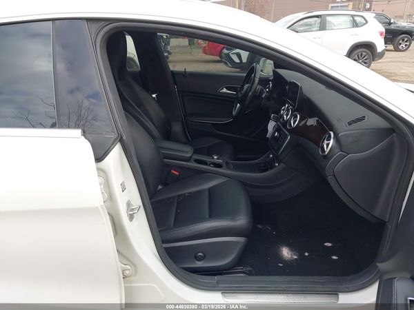 2014 MERCEDES-BENZ CLA 250 4MATIC