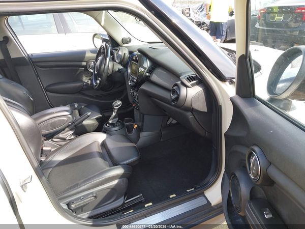 2018 MINI HARDTOP COOPER