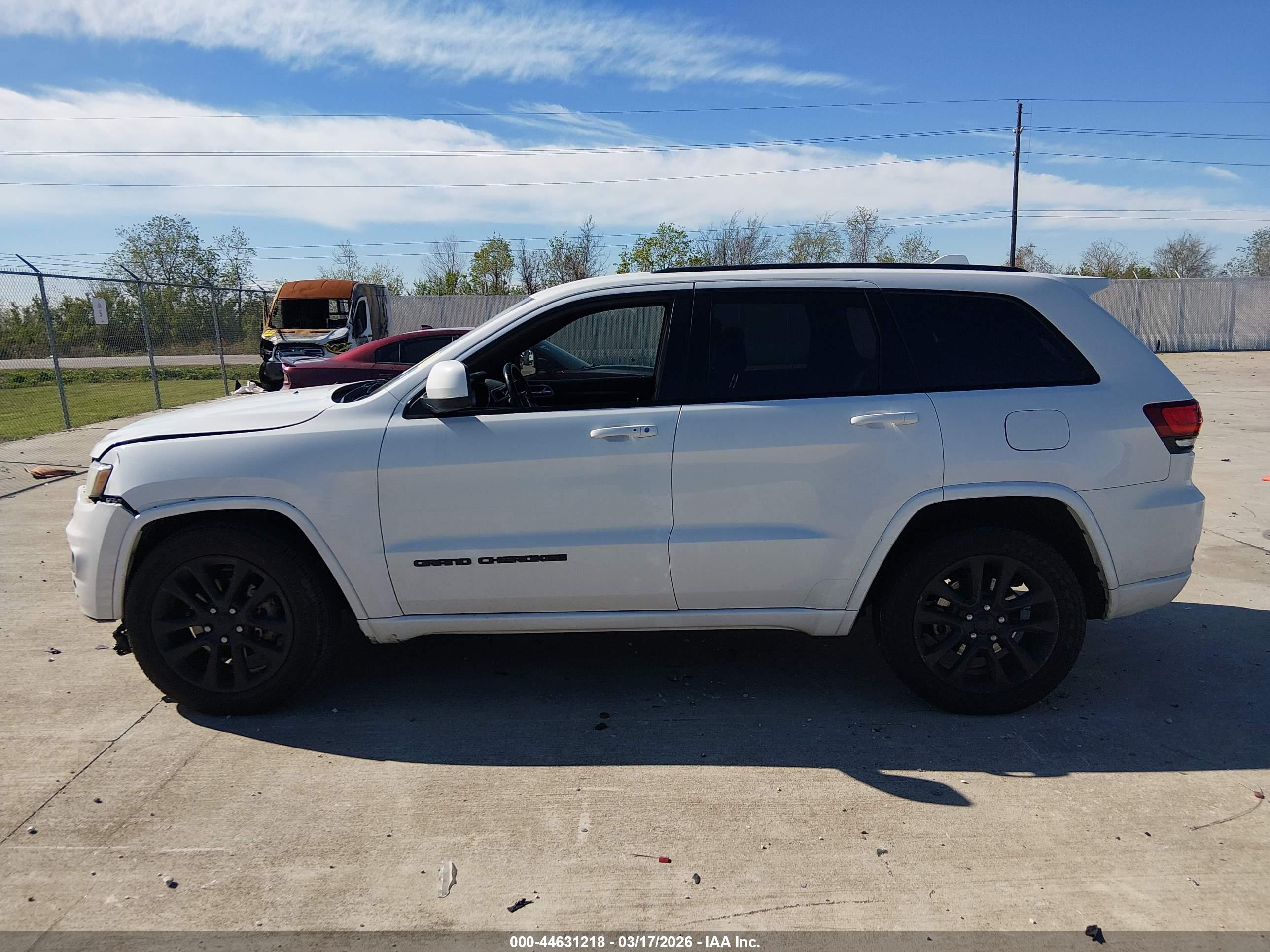 2018 JEEP GRAND CHEROKEE ALTITUDE 4X2
