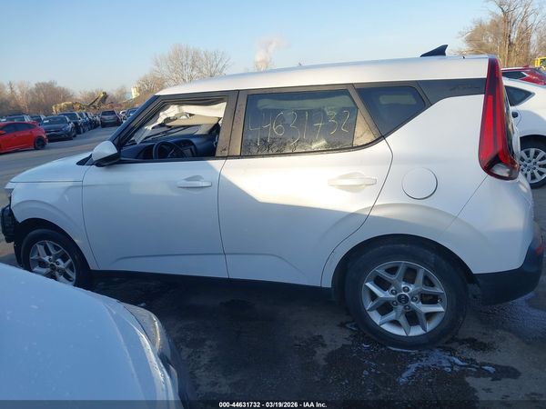 2020 KIA SOUL S