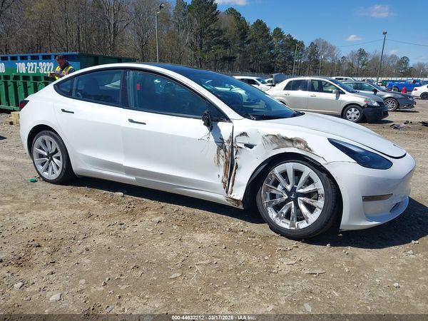2022 TESLA MODEL 3 REAR-WHEEL DRIVE