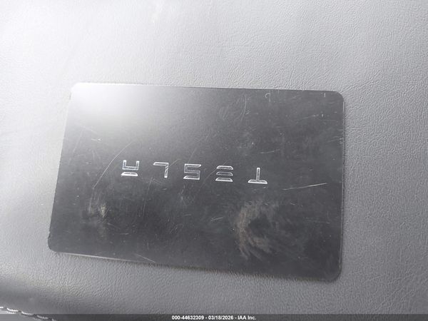 2026 TESLA MODEL Y