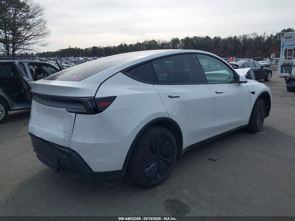 2026 TESLA MODEL Y