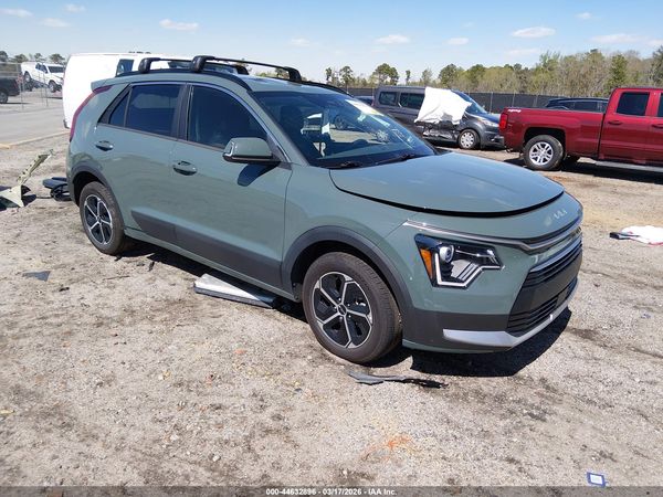 2024 KIA NIRO EX