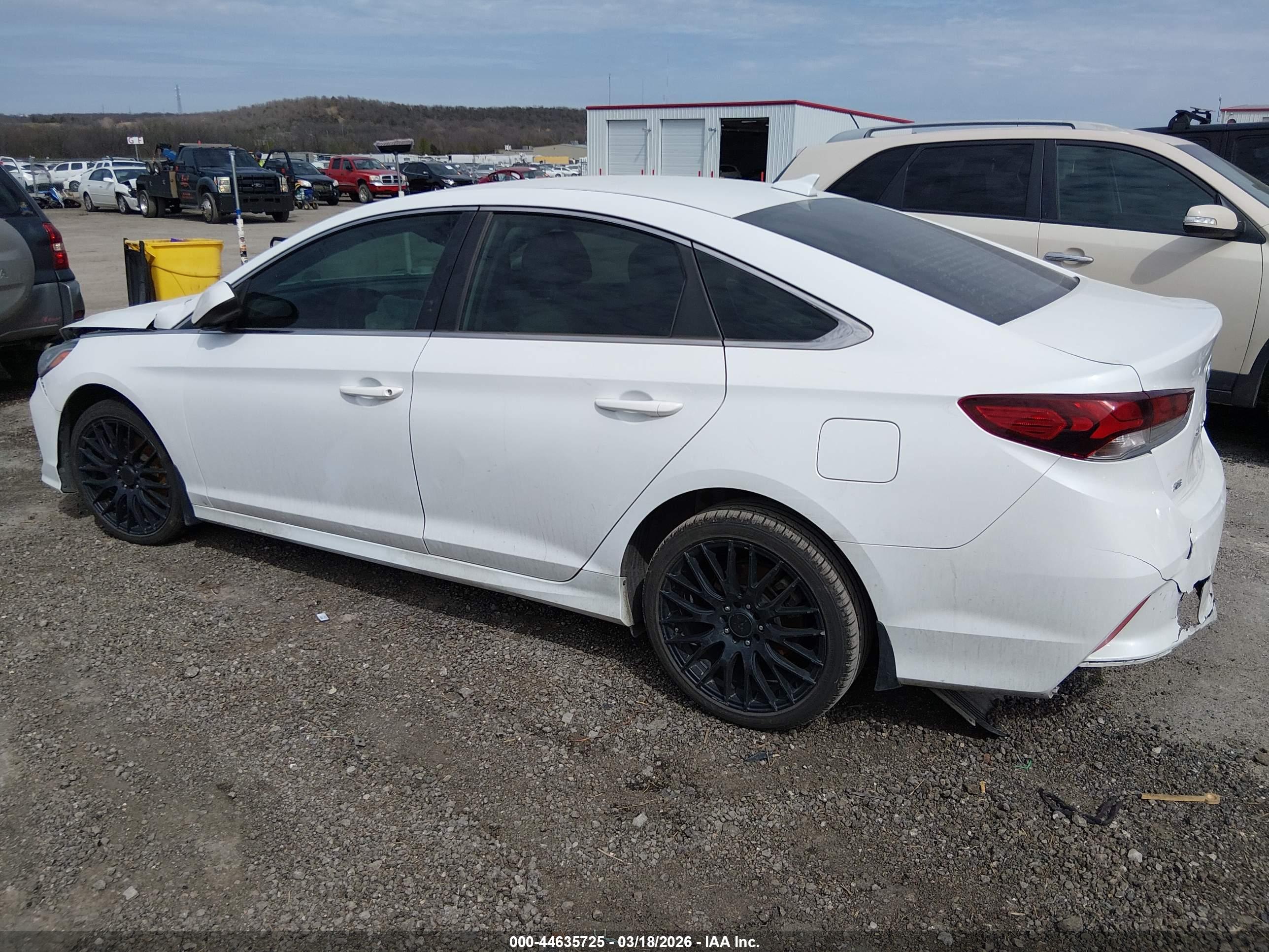 2019 HYUNDAI SONATA Eco Turbo, SE