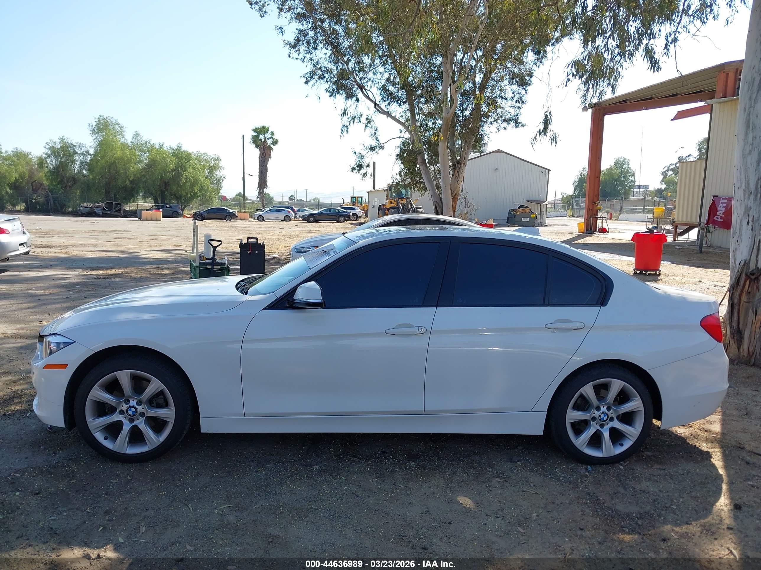 2015 BMW 320I SA