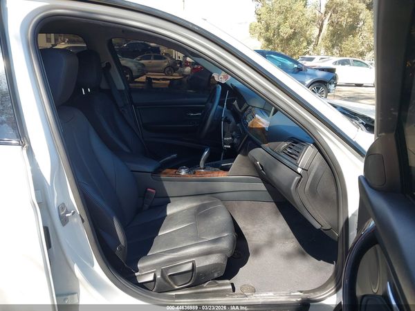 2015 BMW 320I SA