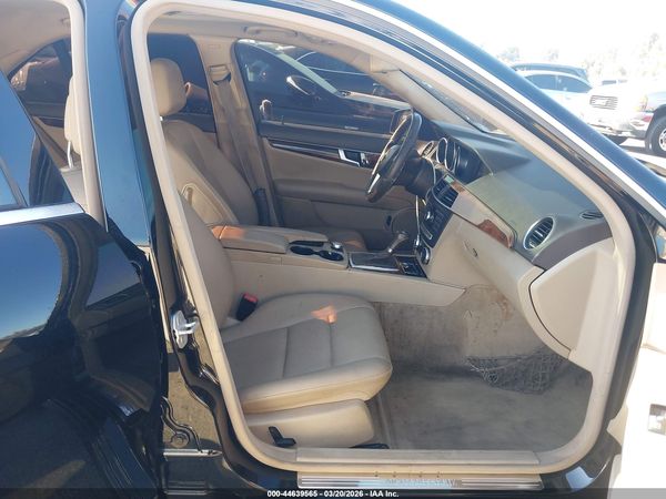 2012 MERCEDES-BENZ C 250 SPORT