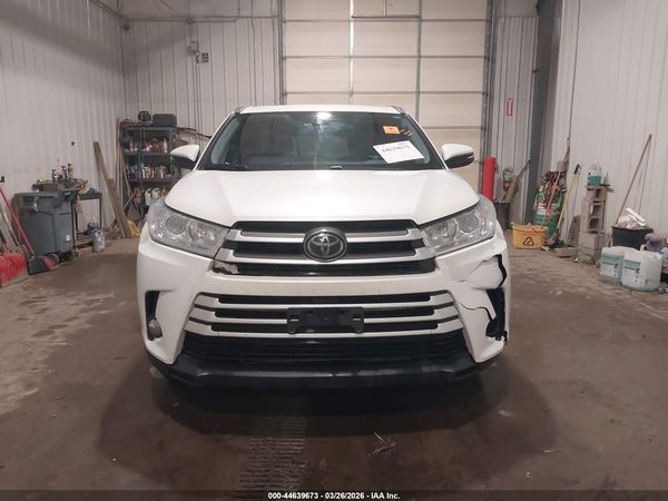2019 TOYOTA HIGHLANDER XLE
