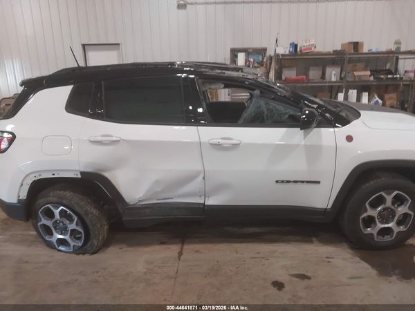 2022 JEEP COMPASS TRAILHAWK 4X4