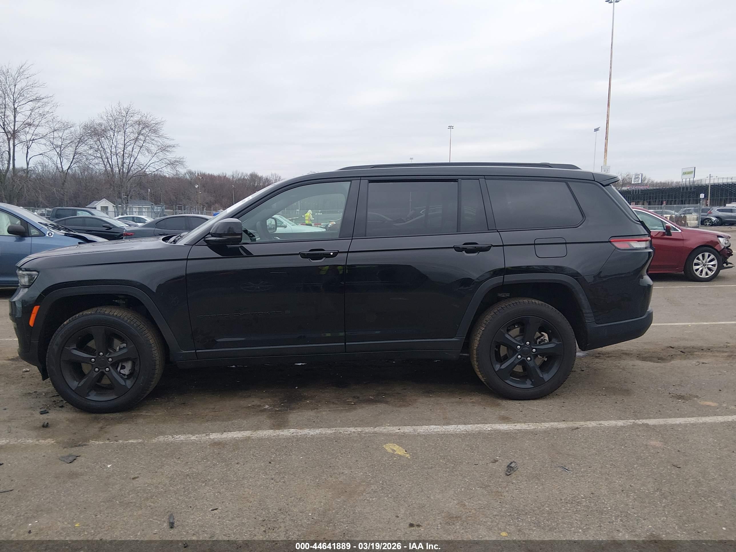 2025 JEEP GRAND CHEROKEE L LIMITED 4X4