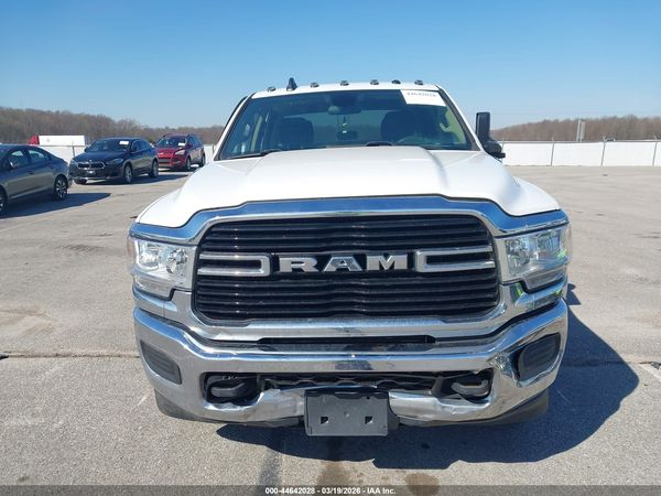 2020 RAM 3500 BIG HORN  4X4 8' BOX