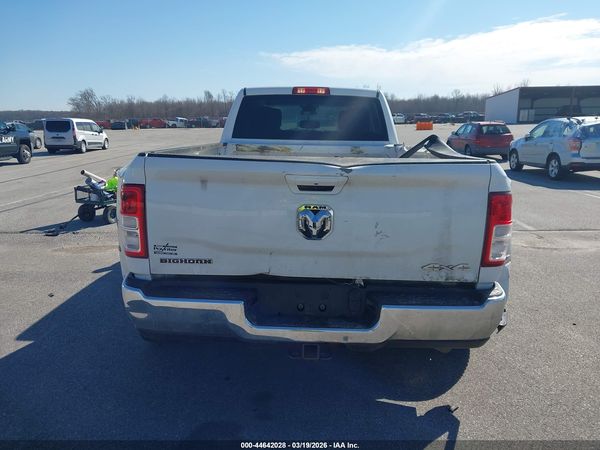 2020 RAM 3500 BIG HORN  4X4 8' BOX