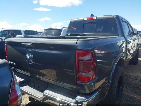 2019 RAM 1500 LARAMIE  4X2 5'7 BOX