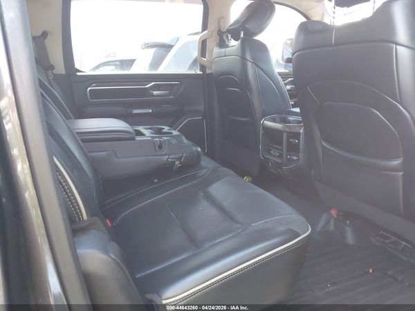 2019 RAM 1500 LARAMIE  4X2 5'7 BOX