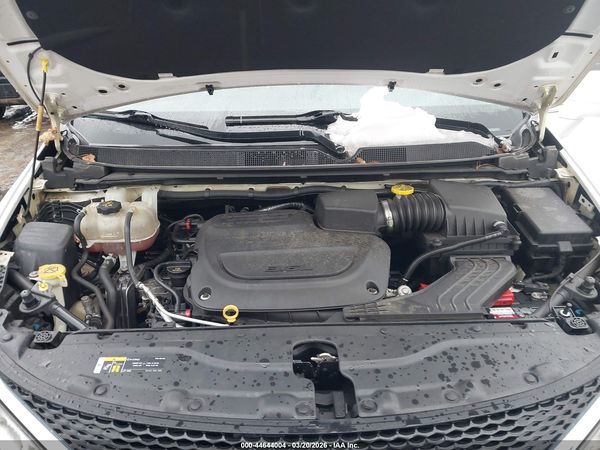 2020 CHRYSLER PACIFICA TOURING L — I10