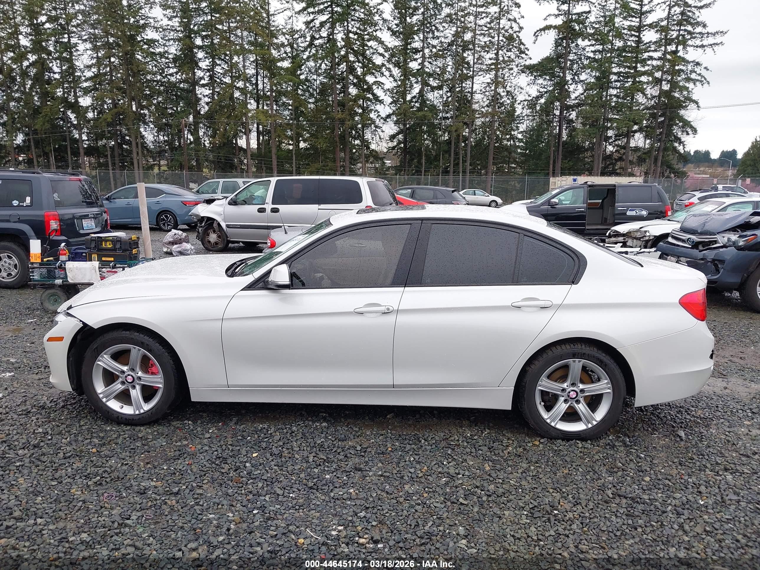 2013 BMW 320I SA