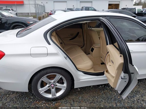2013 BMW 320I SA