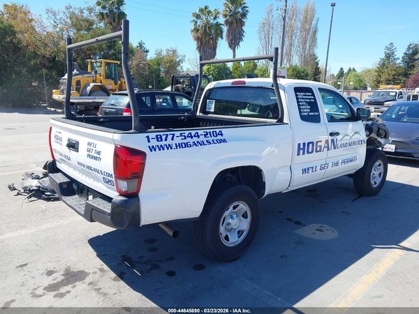 2022 TOYOTA TACOMA SR