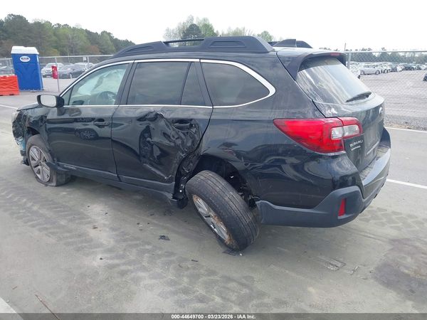 2018 SUBARU OUTBACK 2.5I PREMIUM — I3