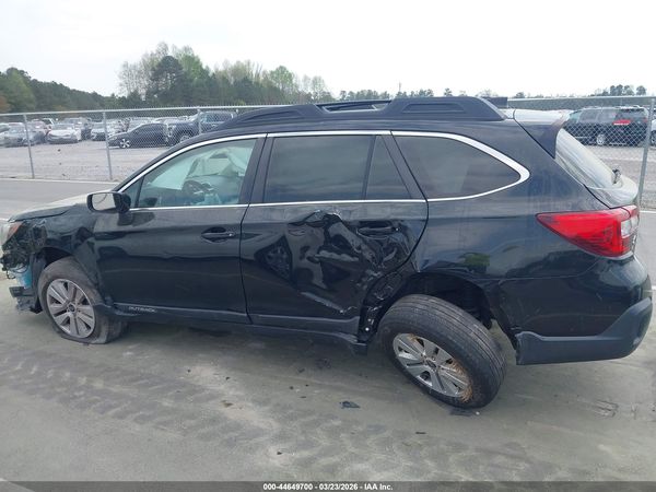 2018 SUBARU OUTBACK 2.5I PREMIUM — I117