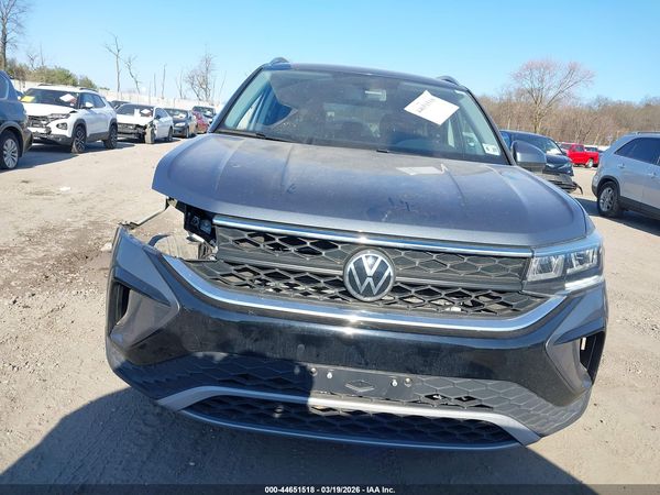 2022 VOLKSWAGEN TAOS 1.5T SE — I115