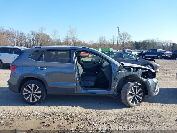 2022 VOLKSWAGEN TAOS 1.5T SE — I116