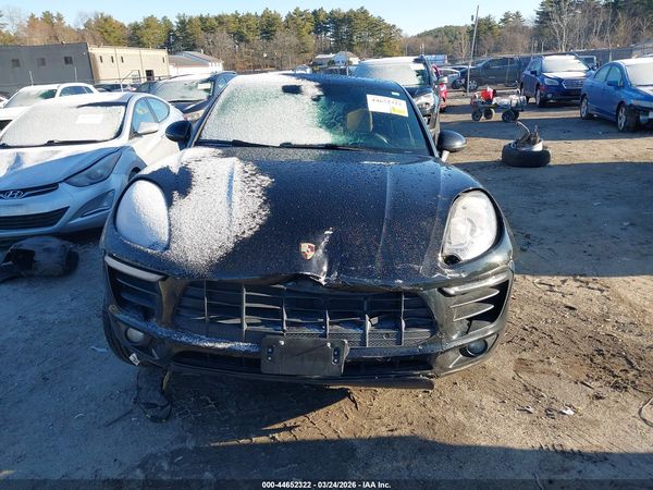 2018 PORSCHE MACAN