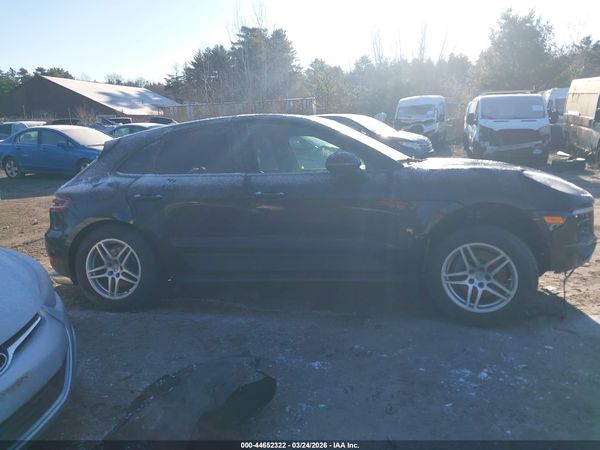 2018 PORSCHE MACAN