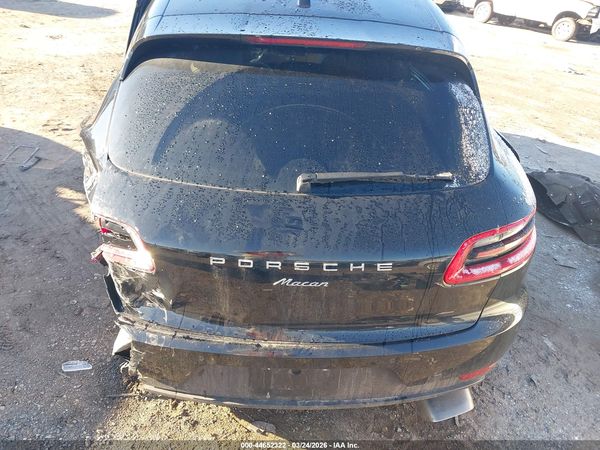2018 PORSCHE MACAN
