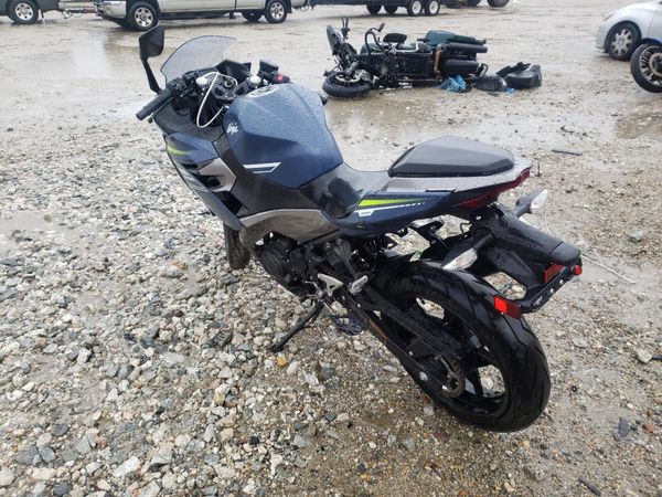 2022 KAWASAKI KAF400
