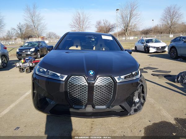 2024 BMW IX XDRIVE50