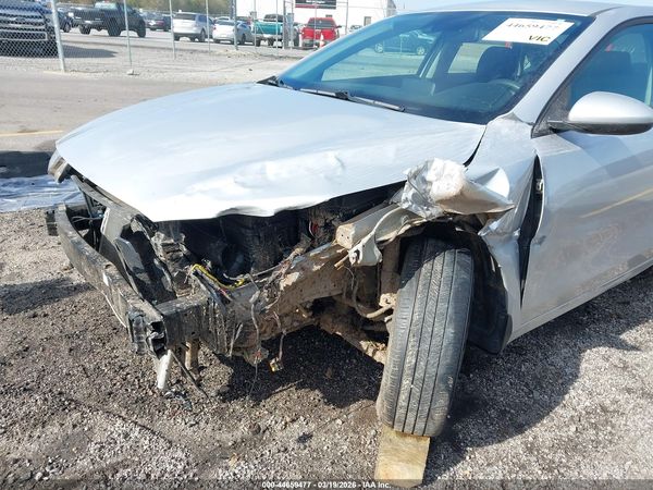 2019 KIA FORTE LXS