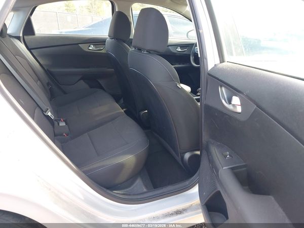 2019 KIA FORTE LXS