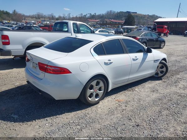 2017 JAGUAR XE 25T