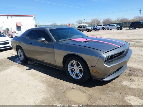 2012 DODGE CHALLENGER SXT