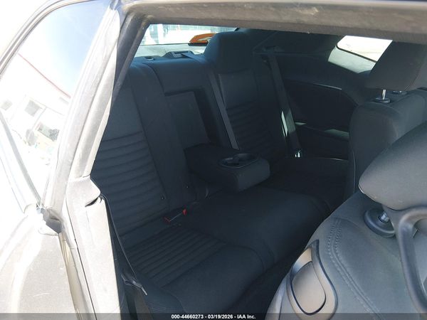 2012 DODGE CHALLENGER SXT