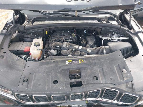 2023 JEEP GRAND CHEROKEE L LAREDO 4X4