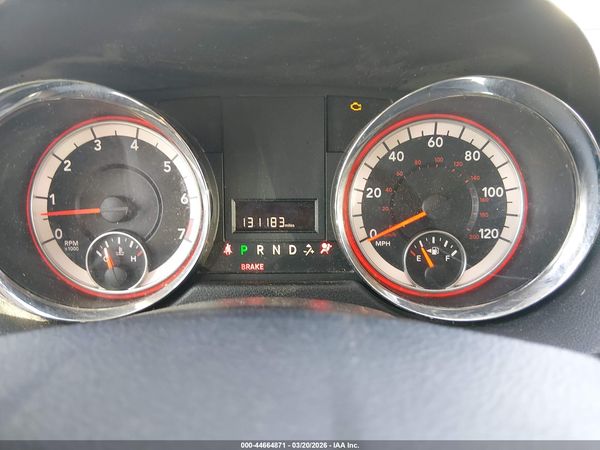 2016 DODGE GRAND CARAVAN SXT — I7