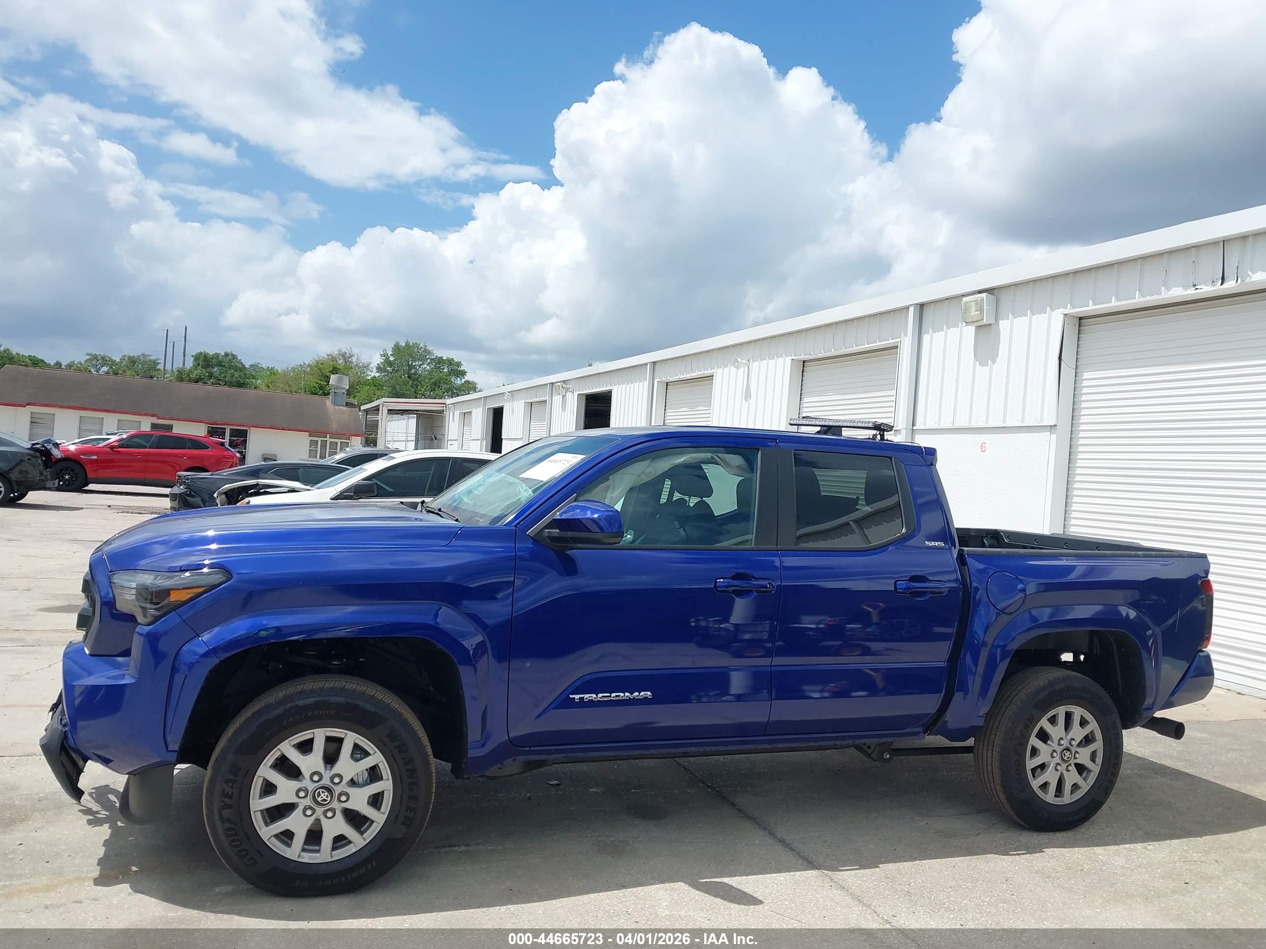 2025 TOYOTA TACOMA SR5