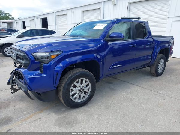 2025 TOYOTA TACOMA SR5