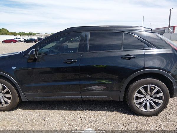 2019 CADILLAC XT4 SPORT